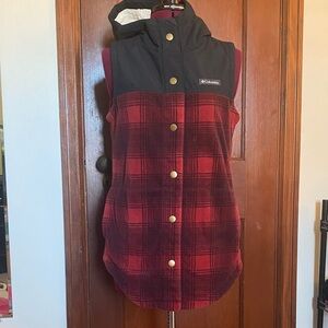 Columbia Red and Black Plaid Vest with Fleece Lined Hood.